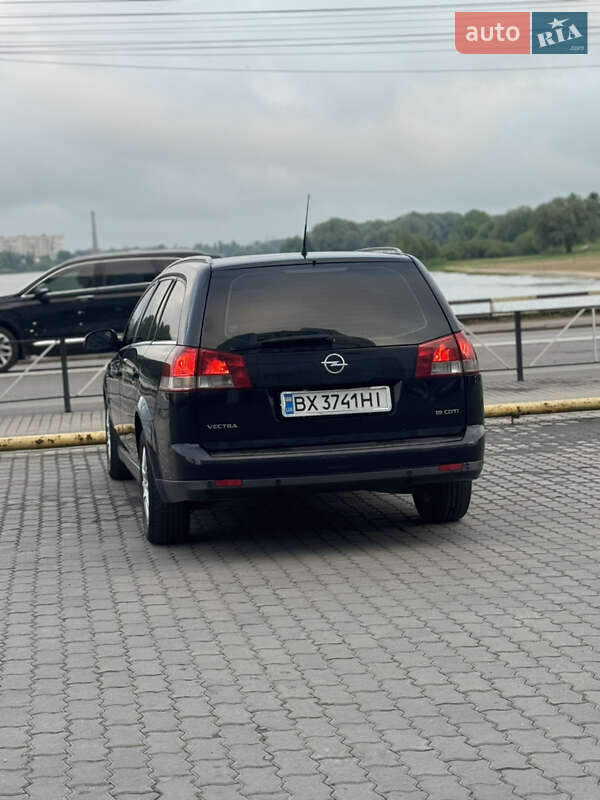 Универсал Opel Vectra 2005 в Хмельницком