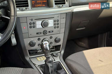 Універсал Opel Vectra 2005 в 