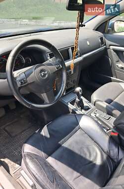 Універсал Opel Vectra 2007 в Ірпені