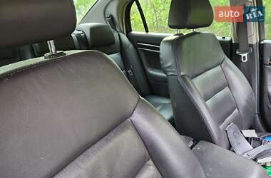 Седан Opel Vectra 2005 в 