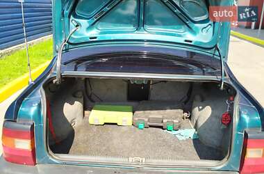 Седан Opel Vectra 1995 в 