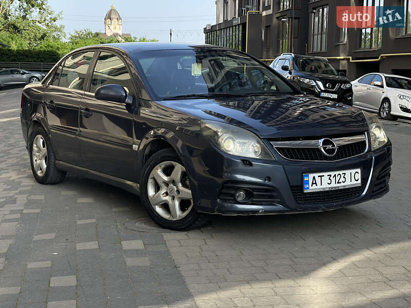 Седан Opel Vectra 2008 в Івано-Франківську фото 2 Седан Opel Vectra 2008 в Івано-Франківську