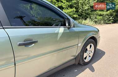 Седан Opel Vectra 2003 в 