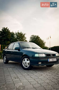 Седан Opel Vectra 1994 в Золочеві