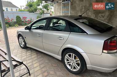Ліфтбек Opel Vectra 2003 в 