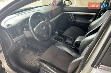 Ліфтбек Opel Vectra 2003 в 