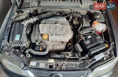 Седан Opel Vectra 2000 в 