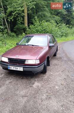 Седан Opel Vectra 1990 в Бориславе