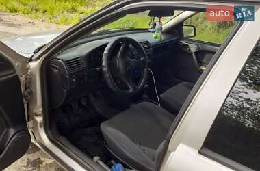 Седан Opel Vectra 1993 в 