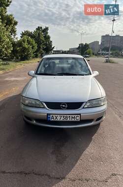 Седан Opel Vectra 2000 в Харькове
