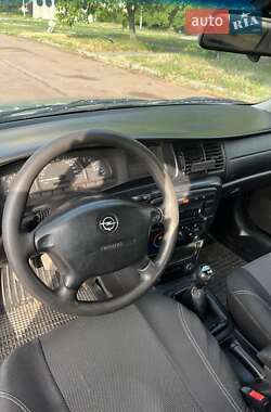 Седан Opel Vectra 2000 в 