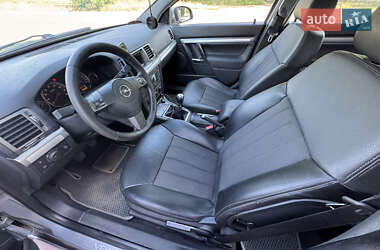 Седан Opel Vectra 2008 в 