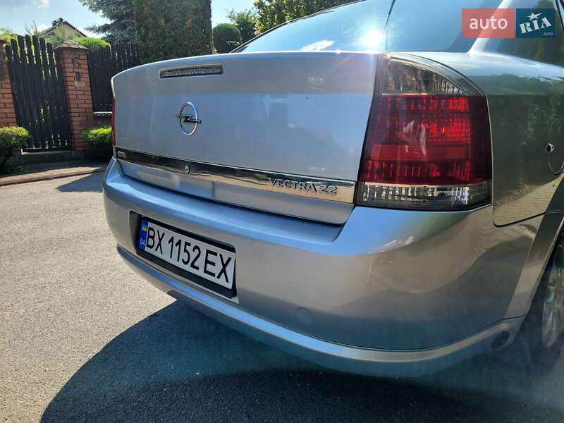 Седан Opel Vectra 2005 в Хмельницком