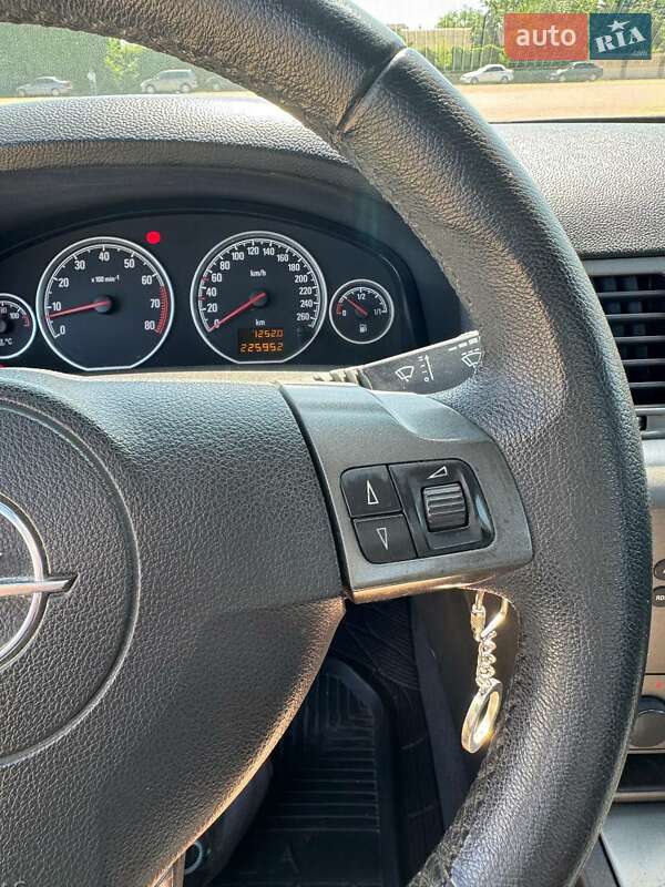 Седан Opel Vectra 2005 в Одесі фото 46 Седан Opel Vectra 2005 в Одесі