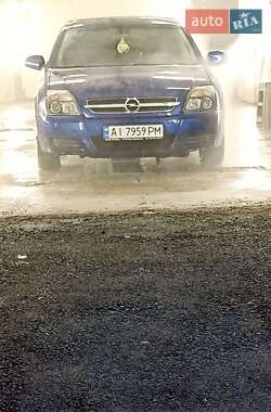 Лифтбек Opel Vectra 2003 в 