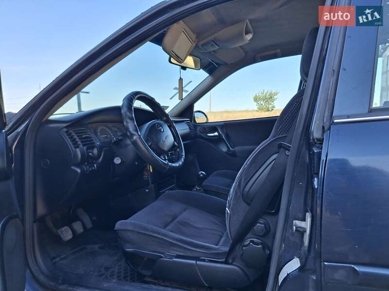 Универсал Opel Vectra 2001 в Овидиополе
