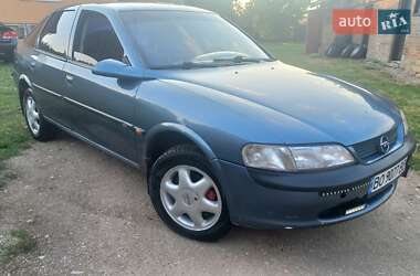 Лифтбек Opel Vectra 1998 в Тернополе