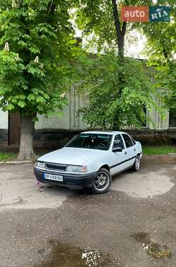 Седан Opel Vectra 1992 в Кролевці