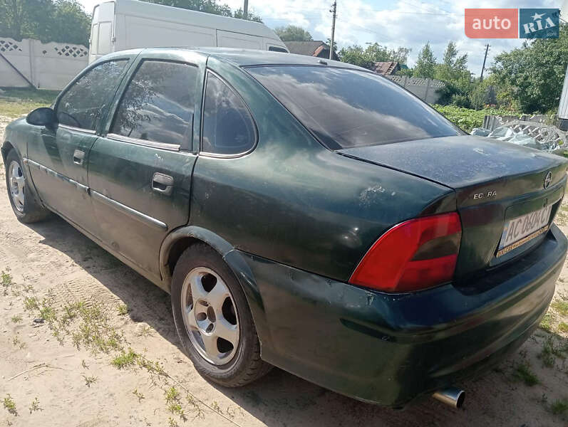 Седан Opel Vectra 1999 в Ратным фото 4 Седан Opel Vectra 1999 в Ратным