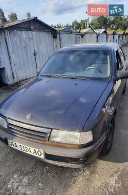Седан Opel Vectra 1989 в Киеве