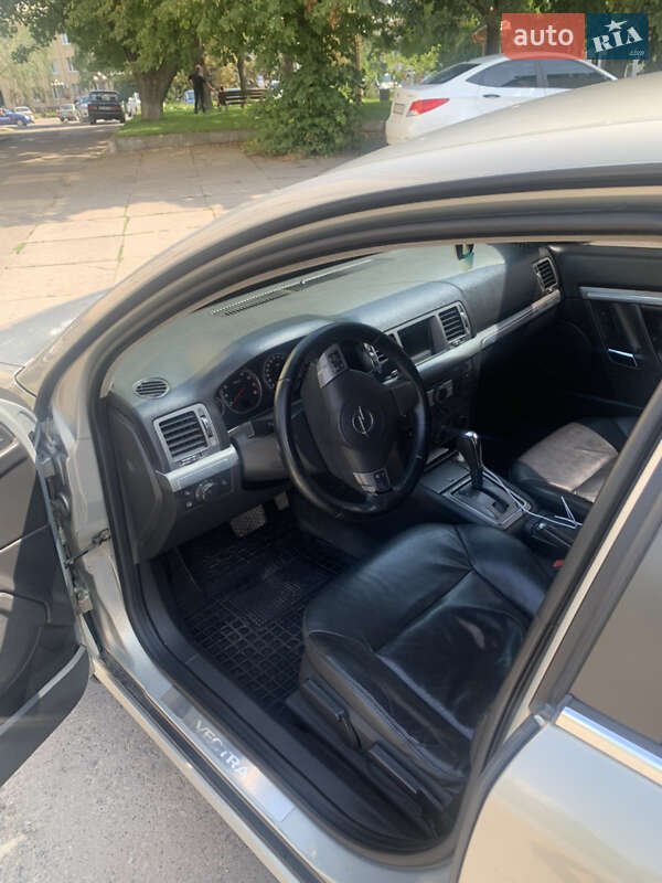 Седан Opel Vectra 2006 в Виннице