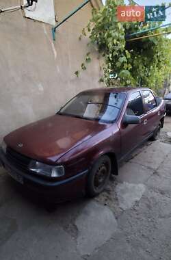 Лифтбек Opel Vectra 1991 в Веселинове