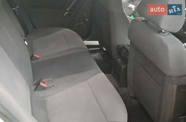 Седан Opel Vectra 2003 в 