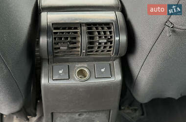 Седан Opel Vectra 2004 в 