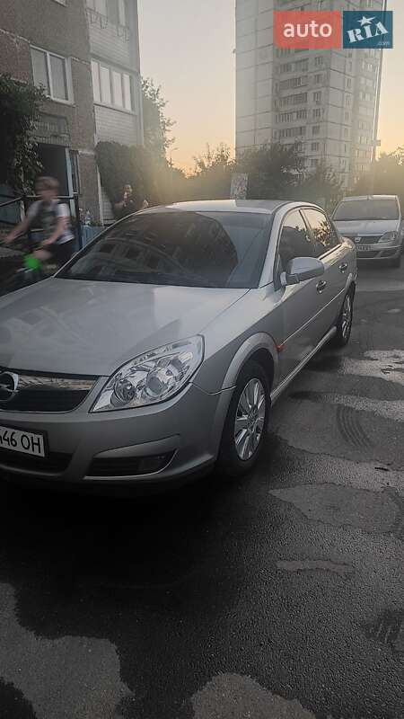 Седан Opel Vectra 2006 в Киеве