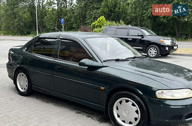 Седан Opel Vectra 2001 в Калуше