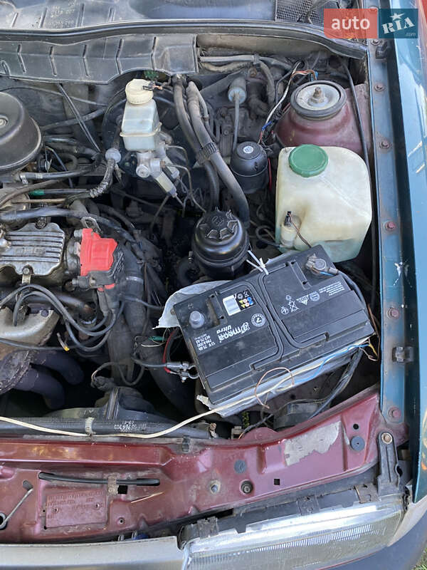 Седан Opel Vectra 1992 в Березані