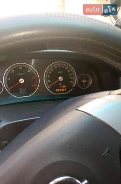 Лифтбек Opel Vectra 2003 в 
