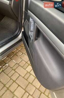 Седан Opel Vectra 2003 в 