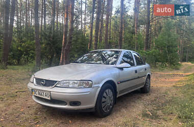 Седан Opel Vectra 1998 в Маневичах