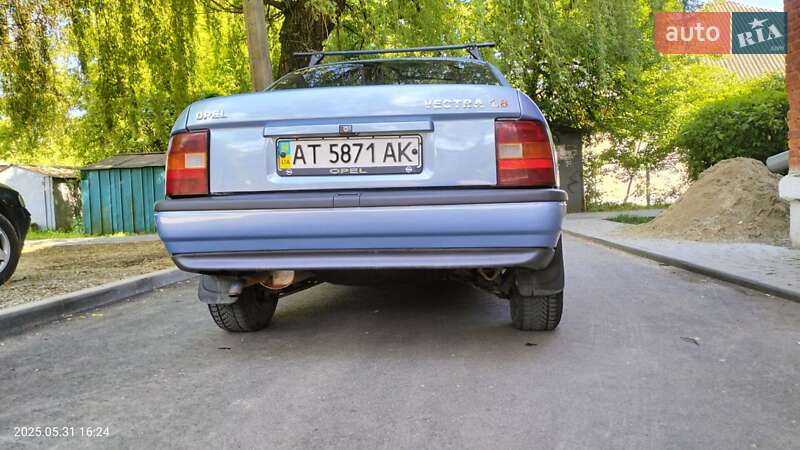 Седан Opel Vectra 1991 в Коломые