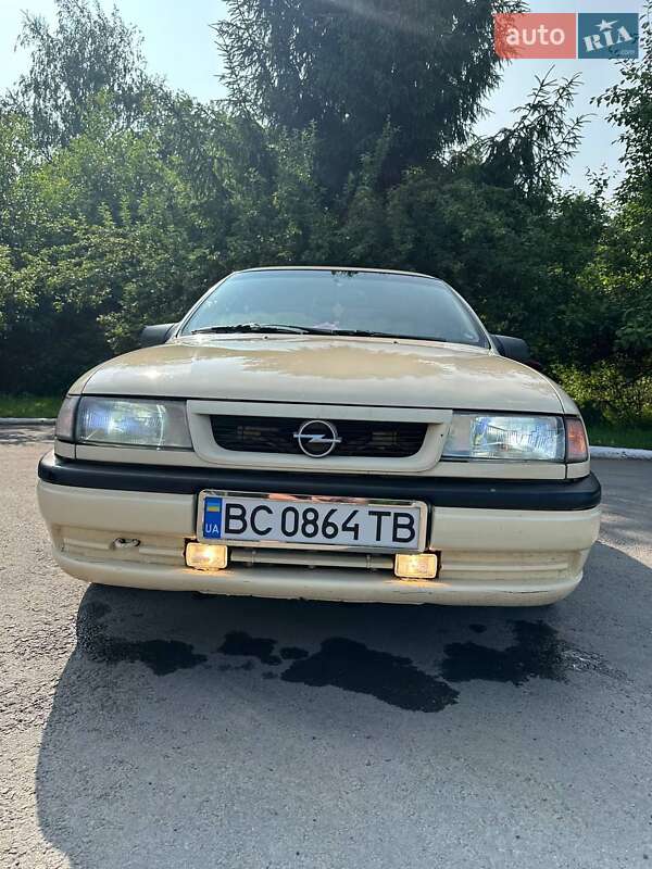 Седан Opel Vectra 1994 в Рогатині