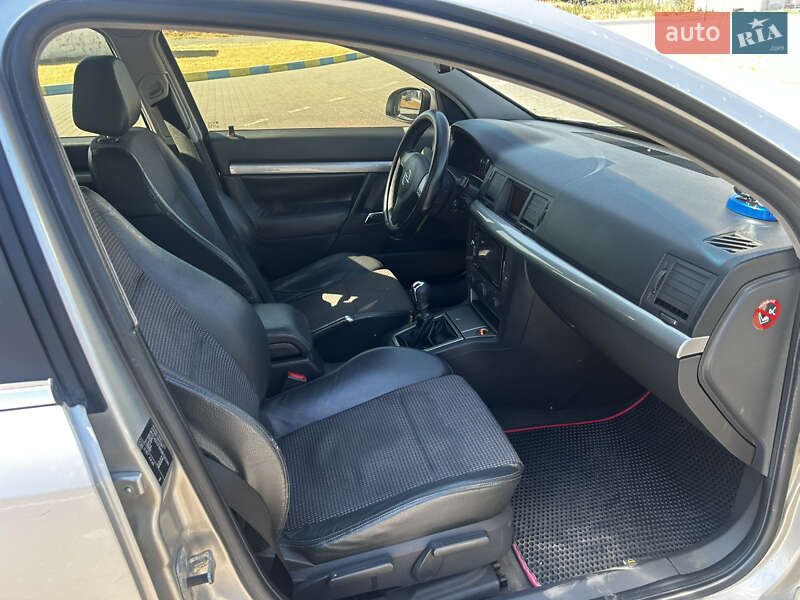 Лифтбек Opel Vectra 2003 в Одессе