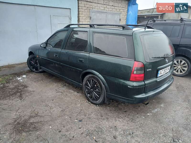Универсал Opel Vectra 1999 в Рожище