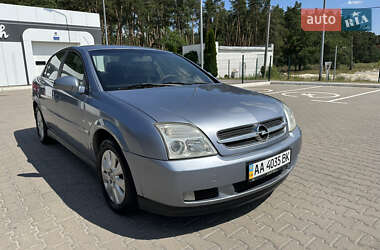 Седан Opel Vectra 2004 в 
