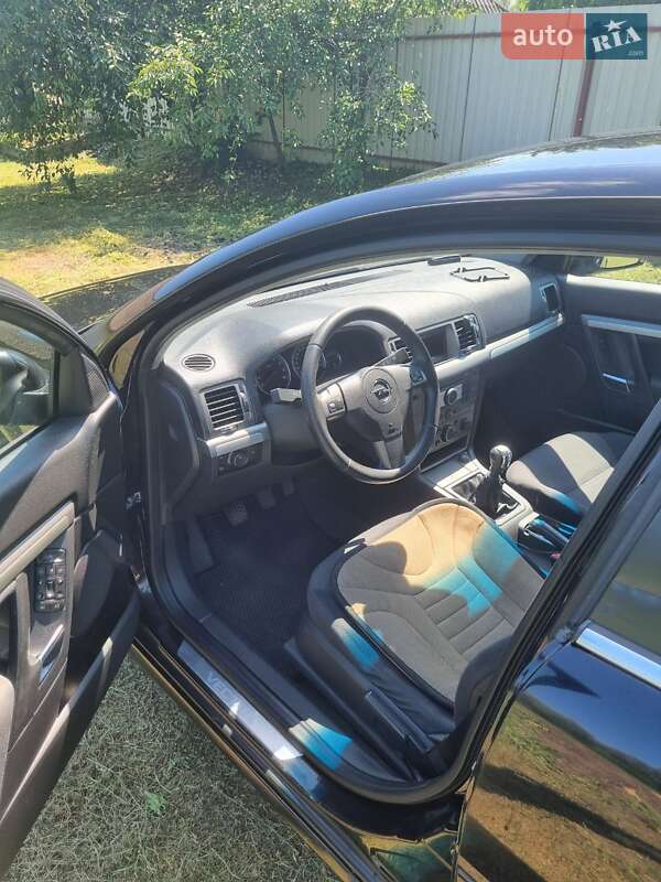 Седан Opel Vectra 2007 в Броварах