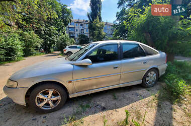 Ліфтбек Opel Vectra 1999 в Києві