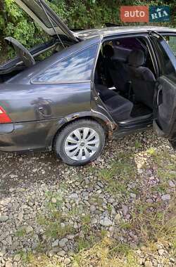 Лифтбек Opel Vectra 1996 в 