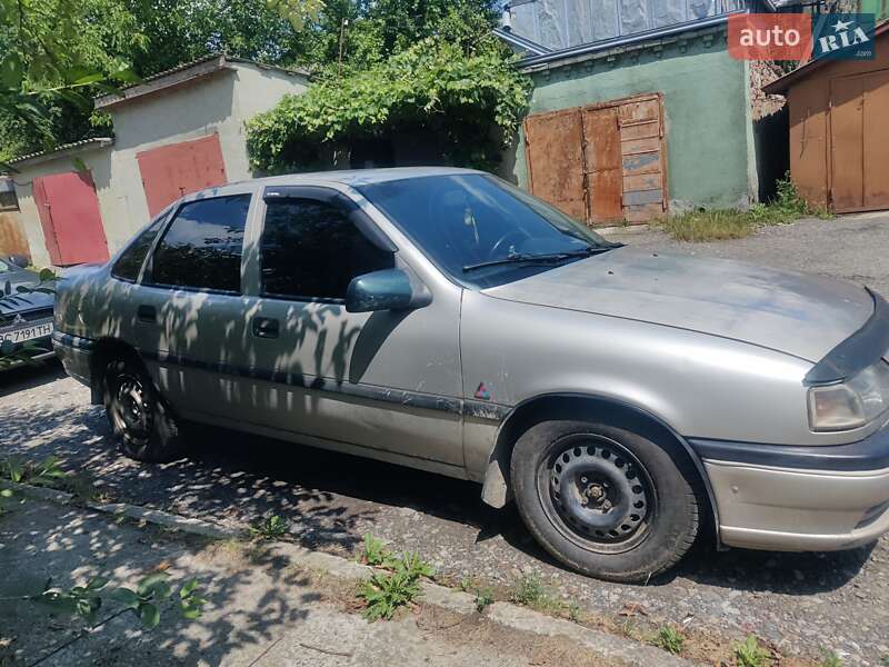 Седан Opel Vectra 1994 в Пустомытах