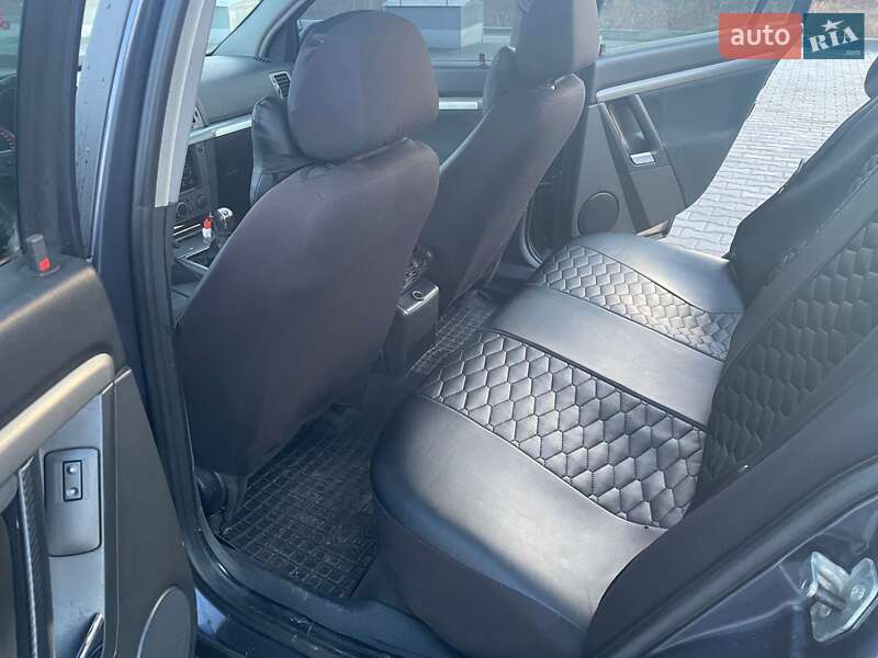 Седан Opel Vectra 2007 в Киеве