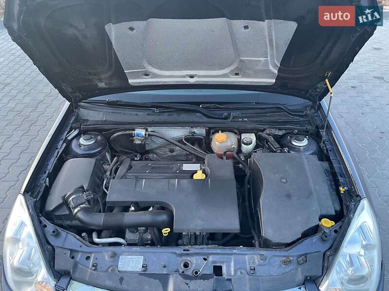 Седан Opel Vectra 2007 в Киеве