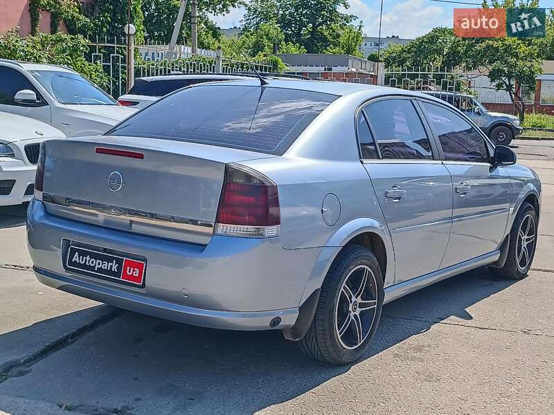 Седан Opel Vectra 2008 в Харкові