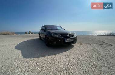 Ліфтбек Opel Vectra 2006 в Миколаєві