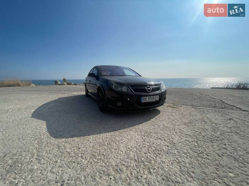 Ліфтбек Opel Vectra 2006 в Миколаєві