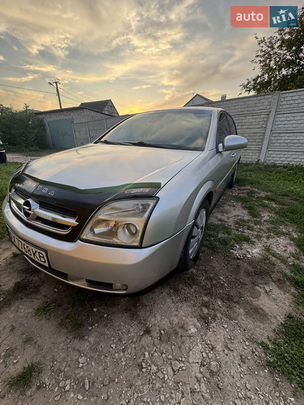 Седан Opel Vectra 2003 в Харькове