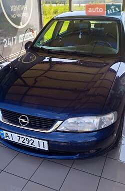 Седан Opel Vectra 2000 в Пирятине